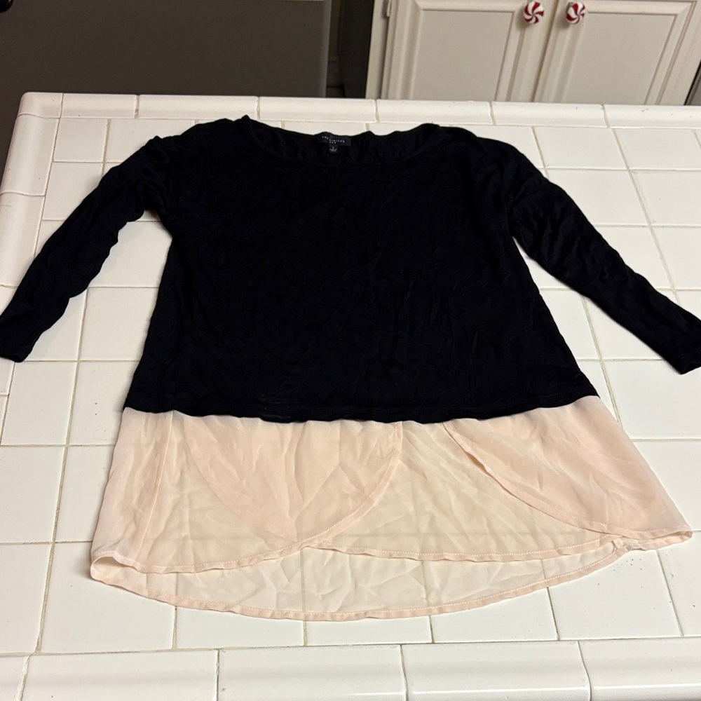 The Limited Black and Cream Tunic Top